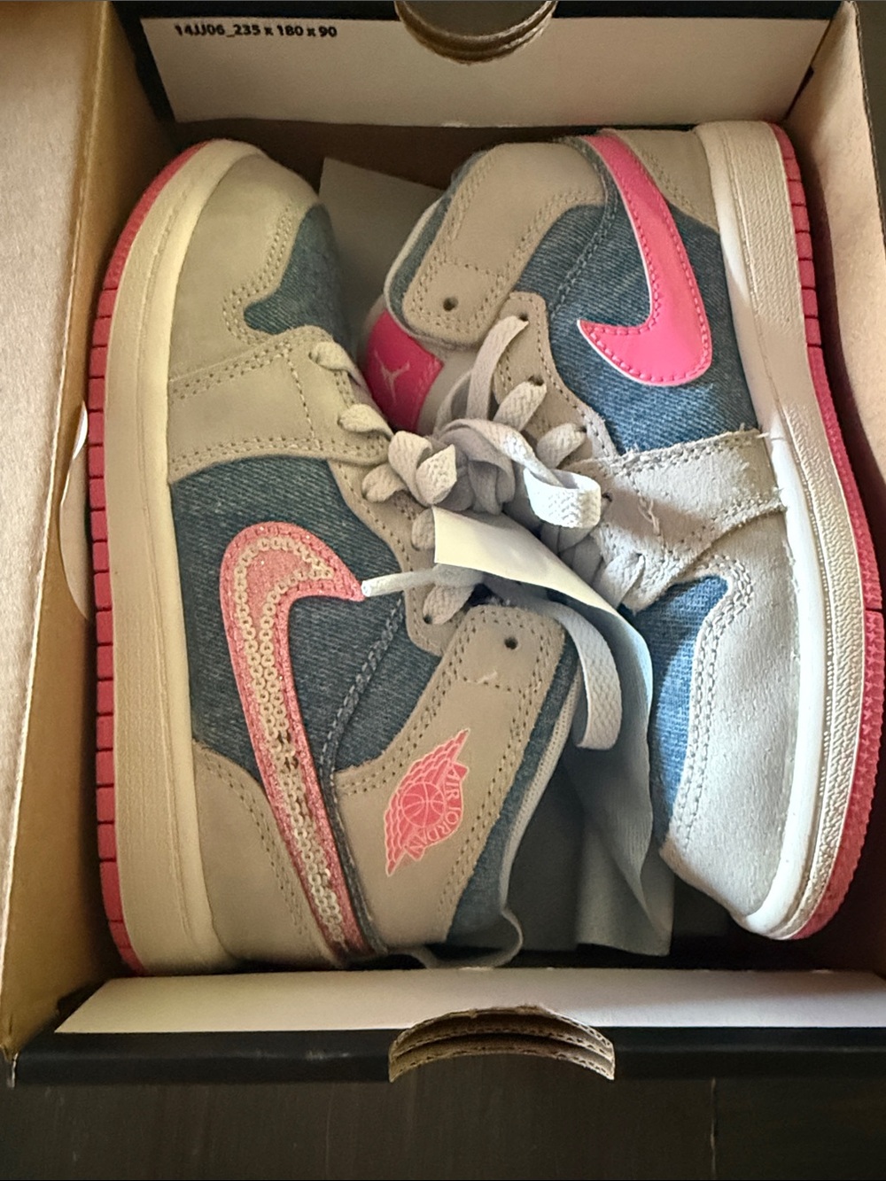 Nike Kids High-Top Sneakers in Denim Blue, Light Gray & Pink